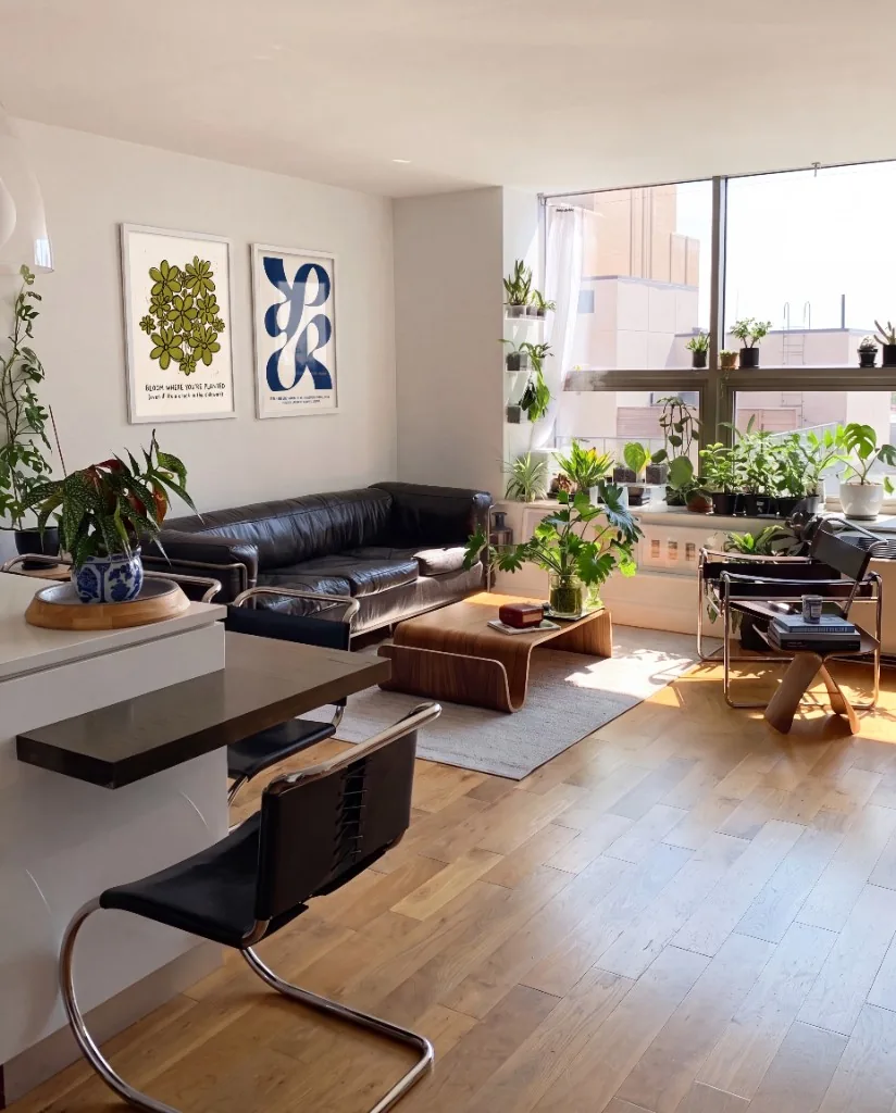 Styled room with Bloom and Tokyo1958