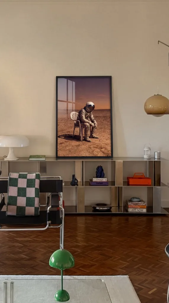Styled room with Astronautish